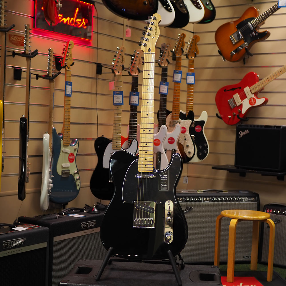 Fender Player Telecaster Black Maple Neck